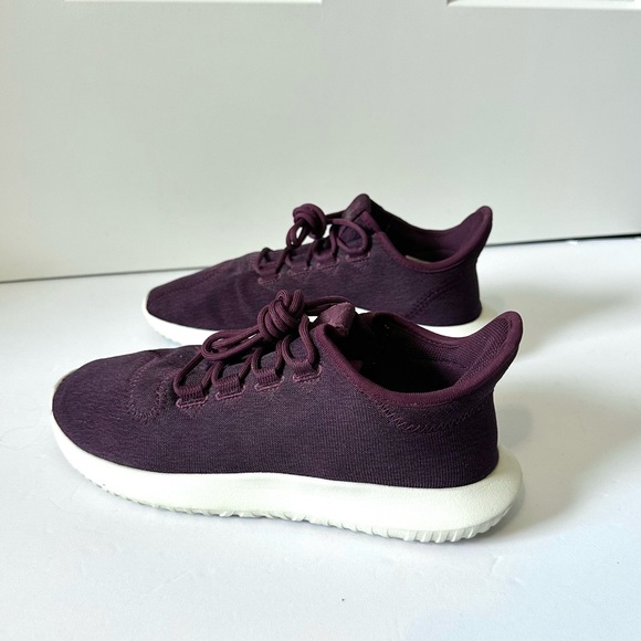 Adidas Tubular Shadow Maroon Red Women’s size 7.5 Running Shoes Sneakers Comfort - Picture 1 of 6